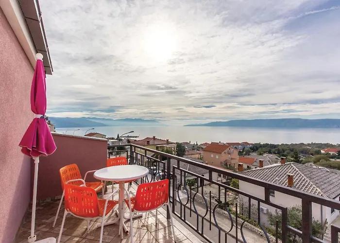 Apartman Stunning In Novi Vinodolski