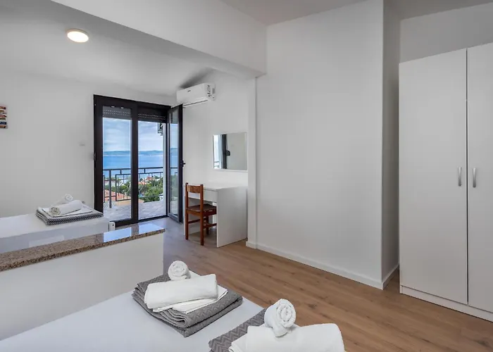 Stunning In * Novi Vinodolski