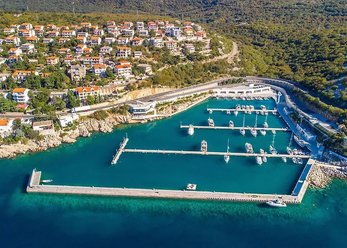 Stunning In Daire Novi Vinodolski