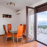 Apartment Stunning In